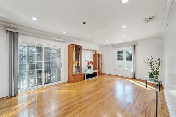 $2,199,000 | 73-55 194th Street | Fresh Meadows
