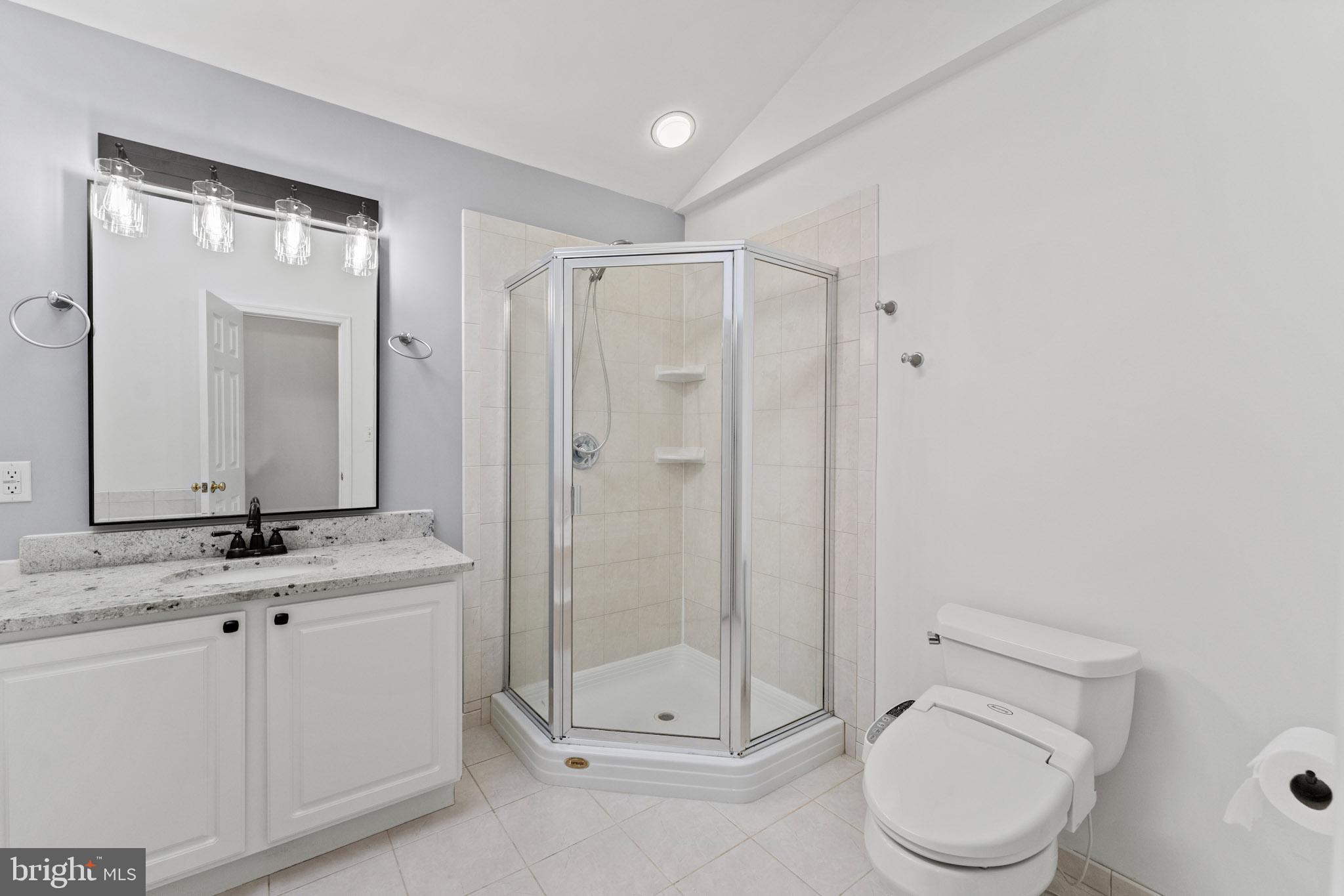 7908 Foote Lane Springfield, VA 22151 - Photo 17 of 42 Master Bathroom