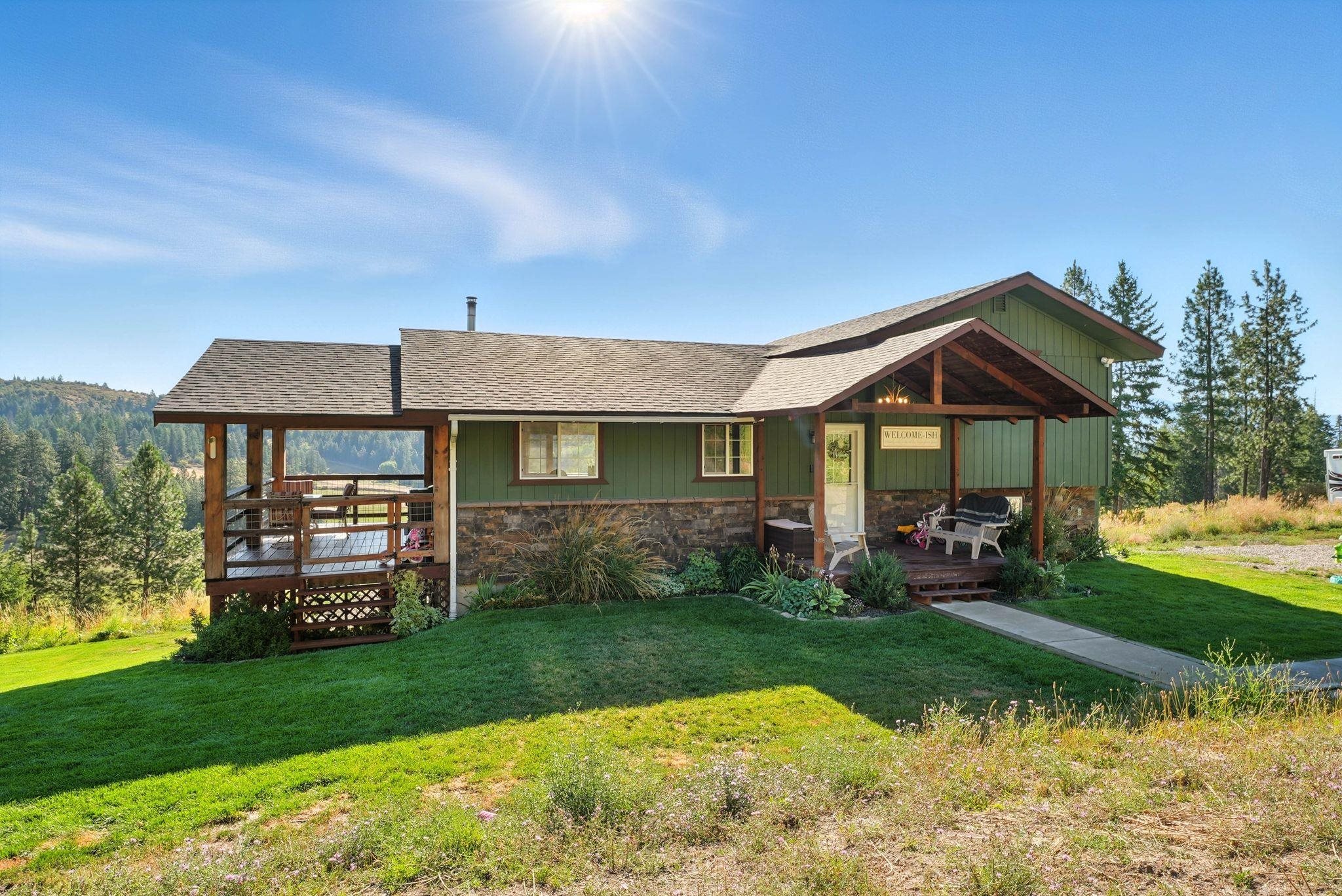 1721 Kirkpatrick Road Elk, WA 99009 - Photo 1 of 46