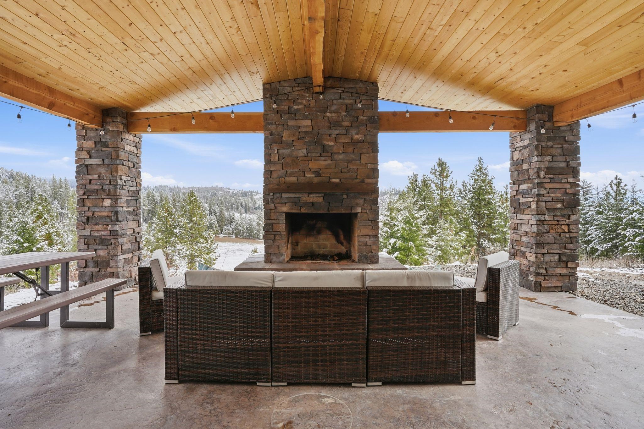 1721 Kirkpatrick Road Elk, WA 99009 - Photo 29 of 46