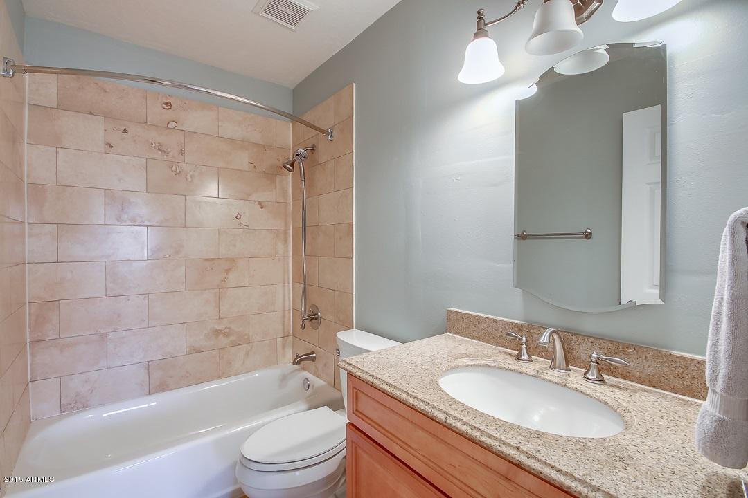 4617 East Grandview Road Phoenix, AZ 85032 - Photo 26 of 34 Secondary Bath 2