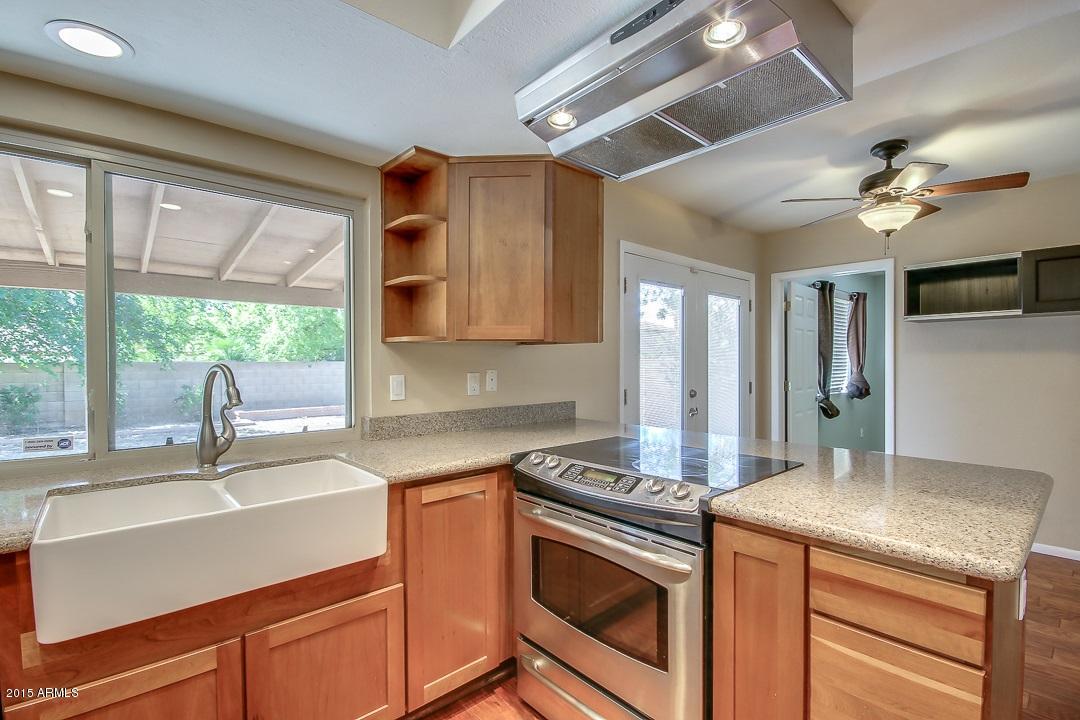 4617 East Grandview Road Phoenix, AZ 85032 - Photo 6 of 34 Kitchen 5