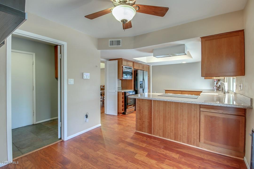 4617 East Grandview Road Phoenix, AZ 85032 - Photo 7 of 34 Kitchen.Nook