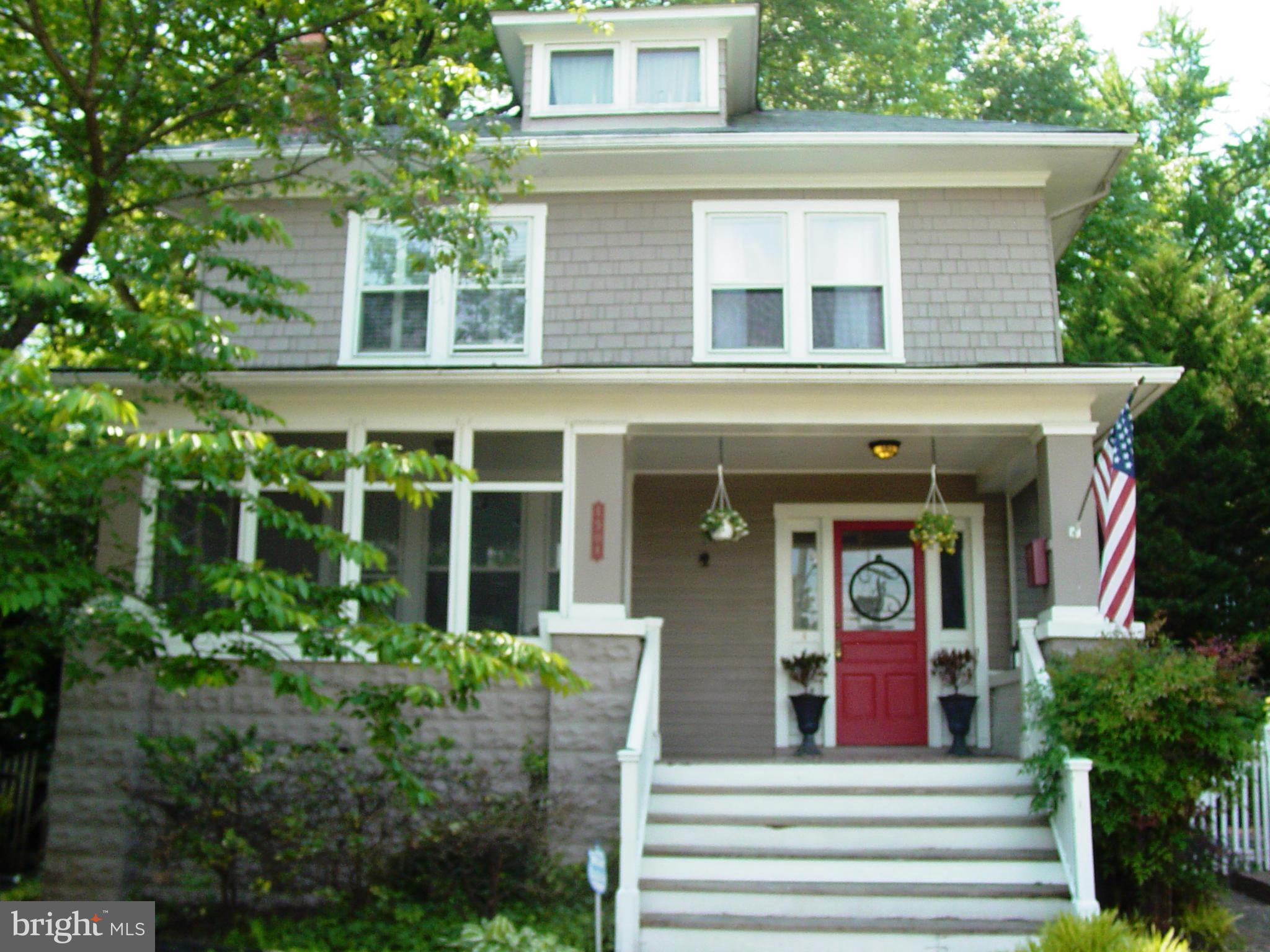 1508 Russell Road Alexandria, VA 22301 - Photo 1 of 17 Exterior (Front)