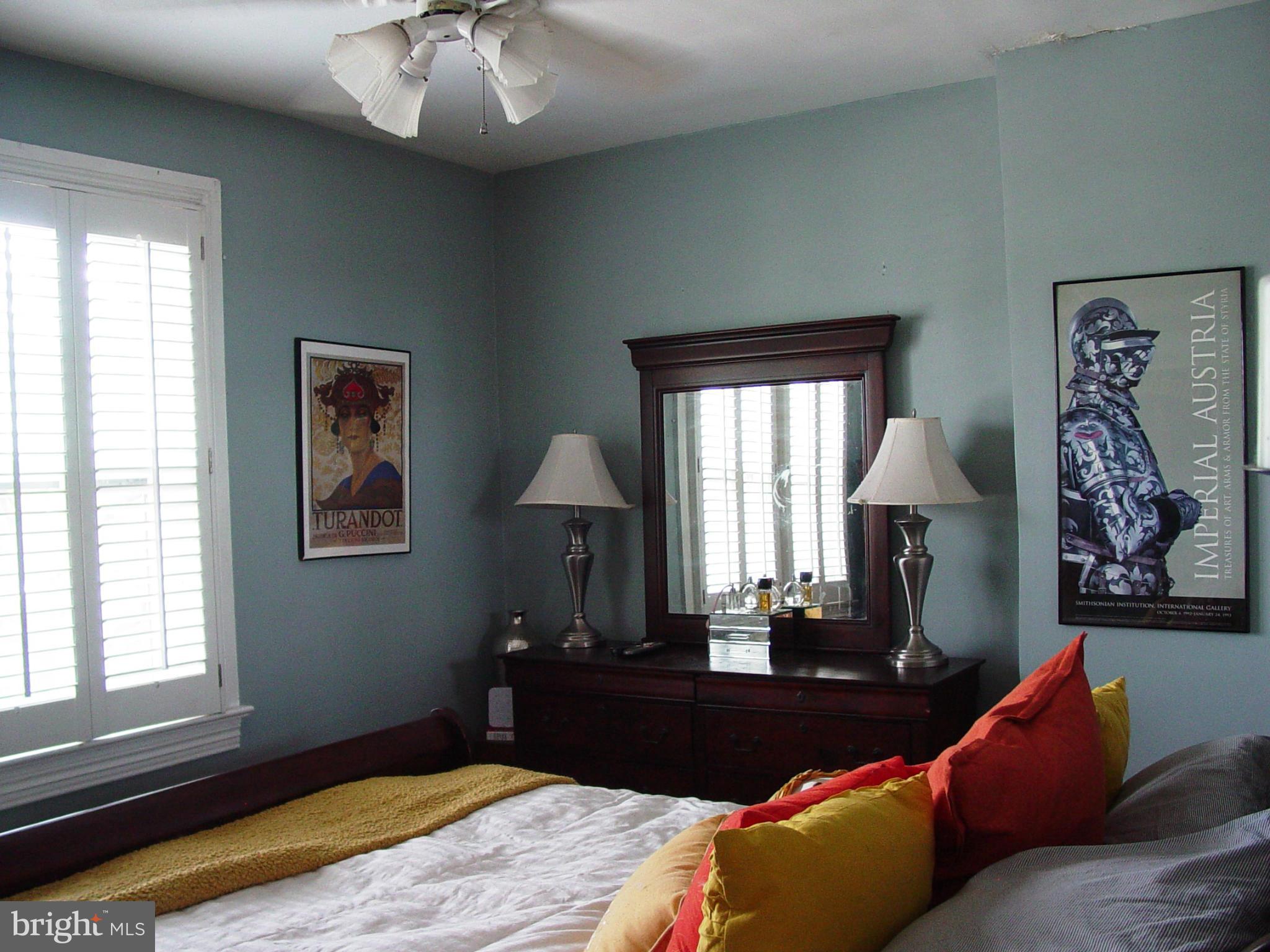 1508 Russell Road Alexandria, VA 22301 - Photo 13 of 17 Bedroom 4