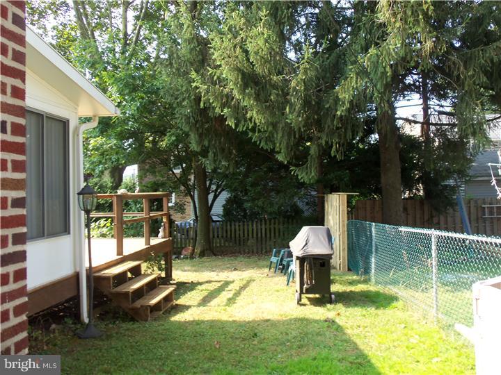 5200 Reservation Road Drexel Hill, PA 19026 - Photo 3 of 25 Exterior Side