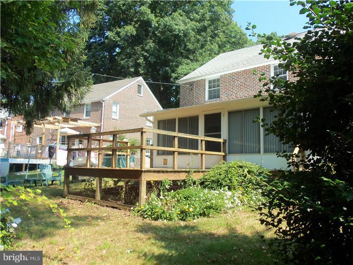 5200 Reservation Road Drexel Hill, PA 19026 - Photo 22 of 25 Deck