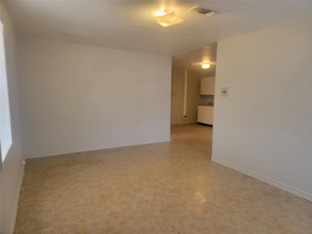 402 Stephens Street, Unit 2 Clyde, TX 79510 - Photo 2 of 5