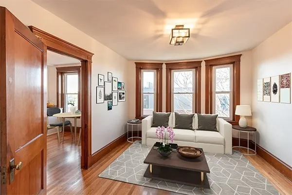 $2,325 | 257 Washington Street, Unit 14, Salem, MA 01970