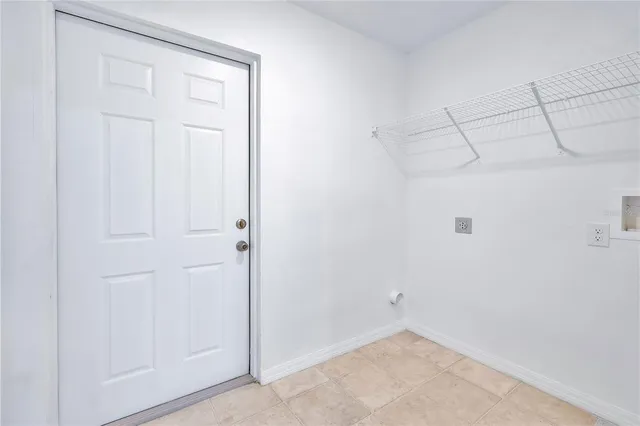 $250,000 | 833 3rd Avenue, Dundee, FL 33838