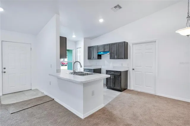 $250,000 | 833 3rd Avenue, Dundee, FL 33838