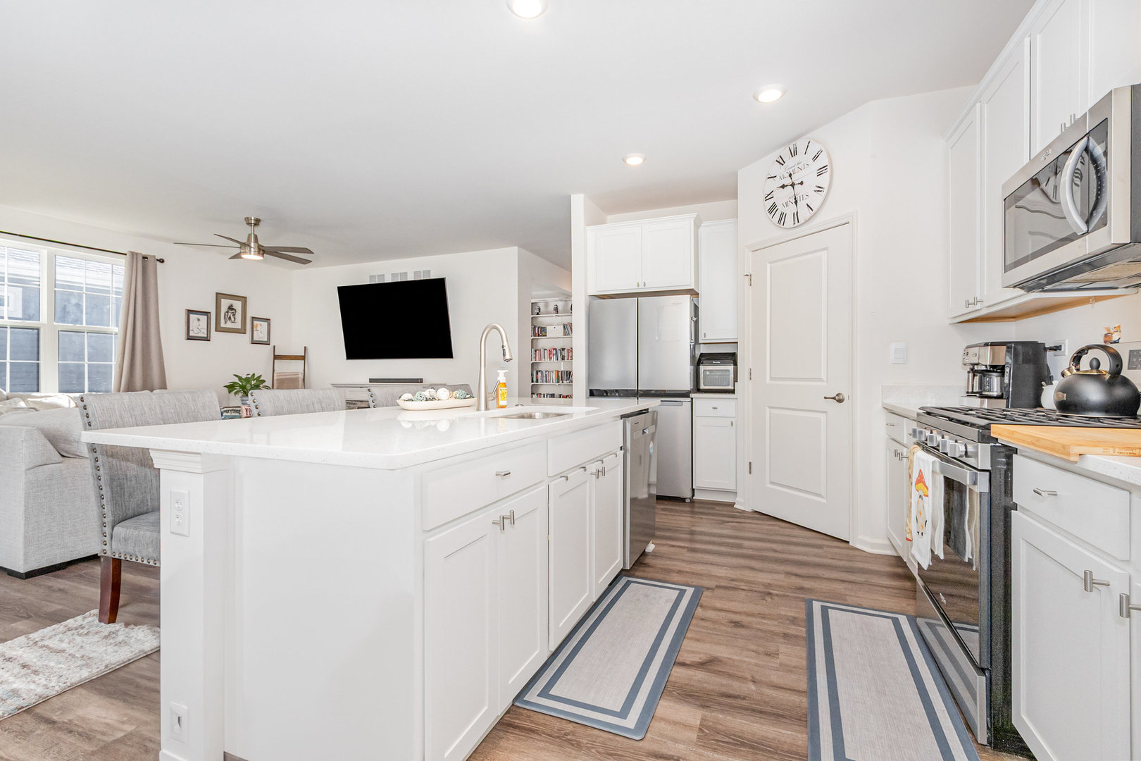 14731 South Azalia Circle Plainfield, IL 60544 - Photo 6 of 25