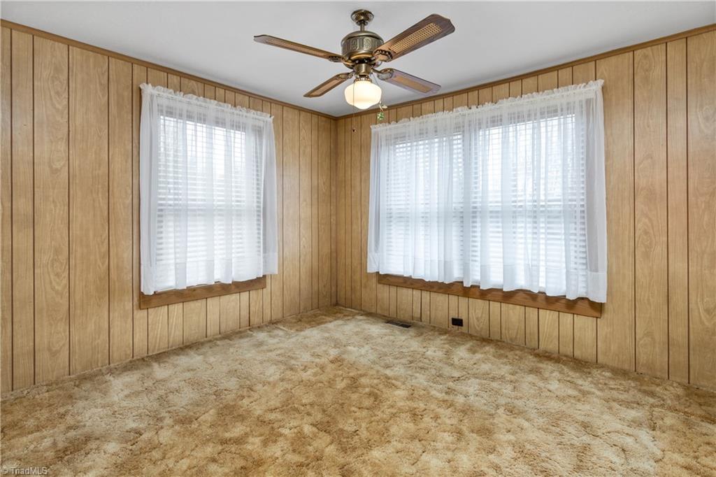 4027 Ridge Road Lexington, NC 27295 - Photo 14 of 30 Gallery Image 14