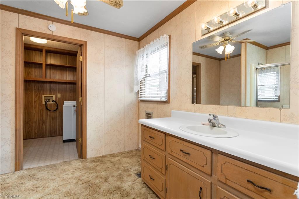 4027 Ridge Road Lexington, NC 27295 - Photo 19 of 30 Gallery Image 19