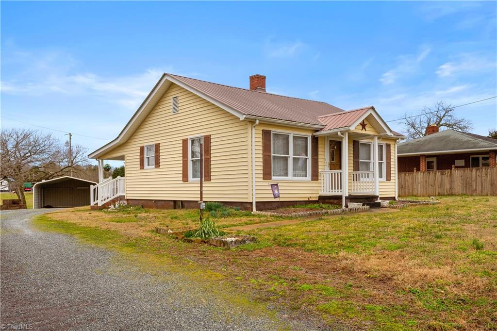 4027 Ridge Road Lexington, NC 27295 - Photo 3 of 30 Gallery Image 3