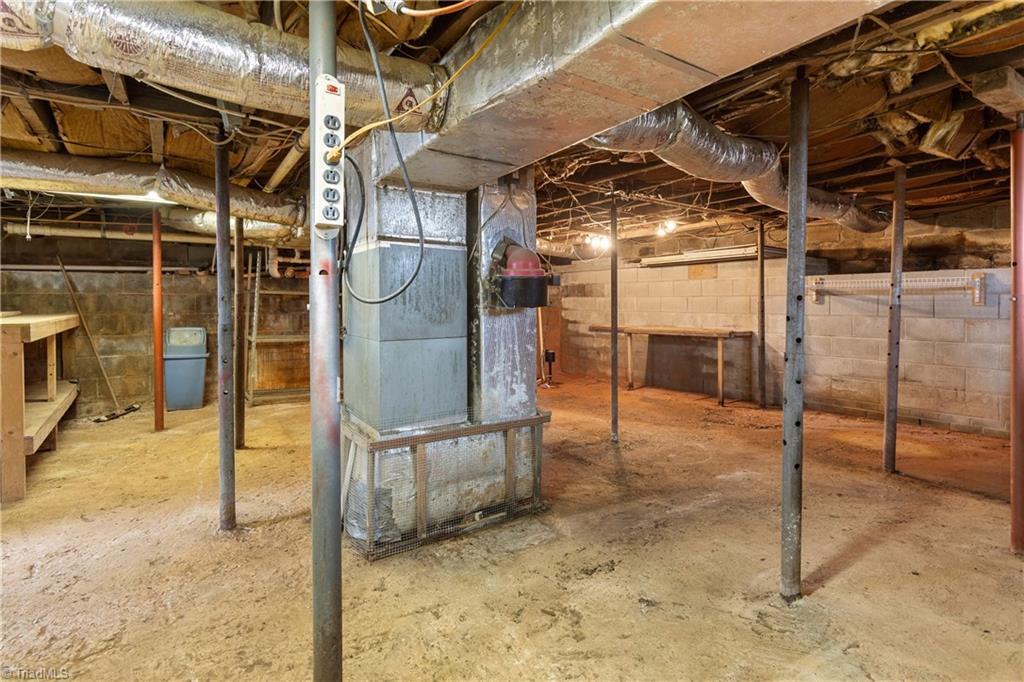 4027 Ridge Road Lexington, NC 27295 - Photo 22 of 30 Gallery Image 22