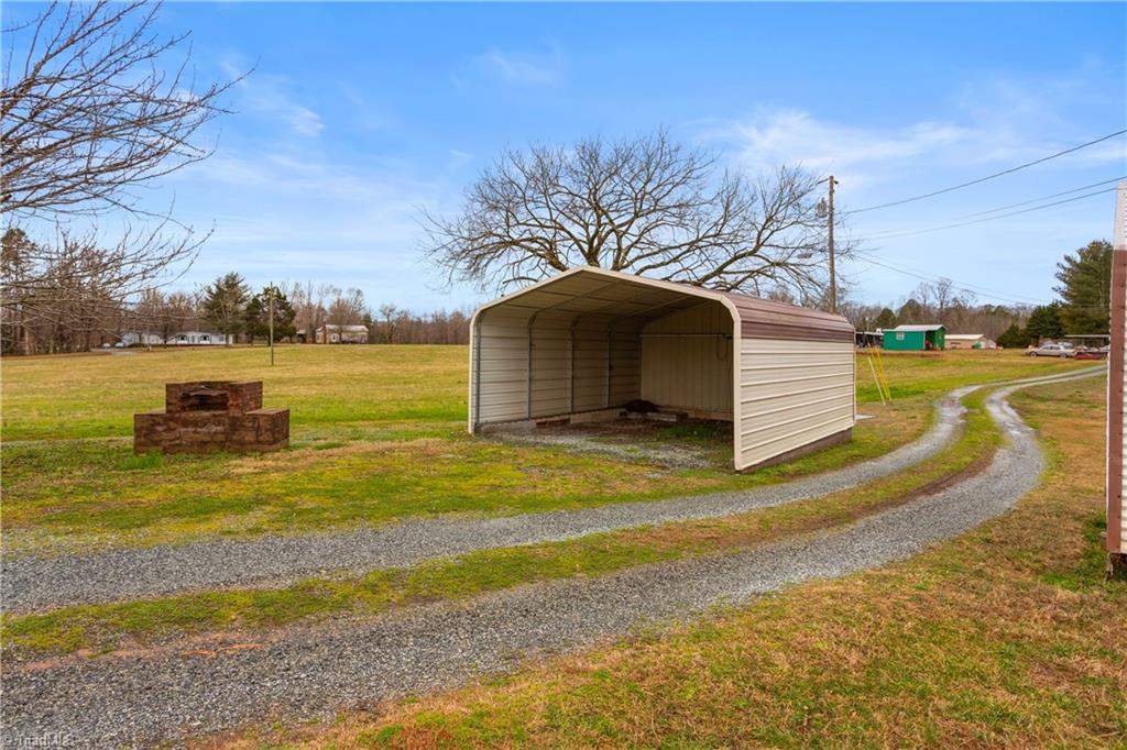 4027 Ridge Road Lexington, NC 27295 - Photo 28 of 30 Gallery Image 28