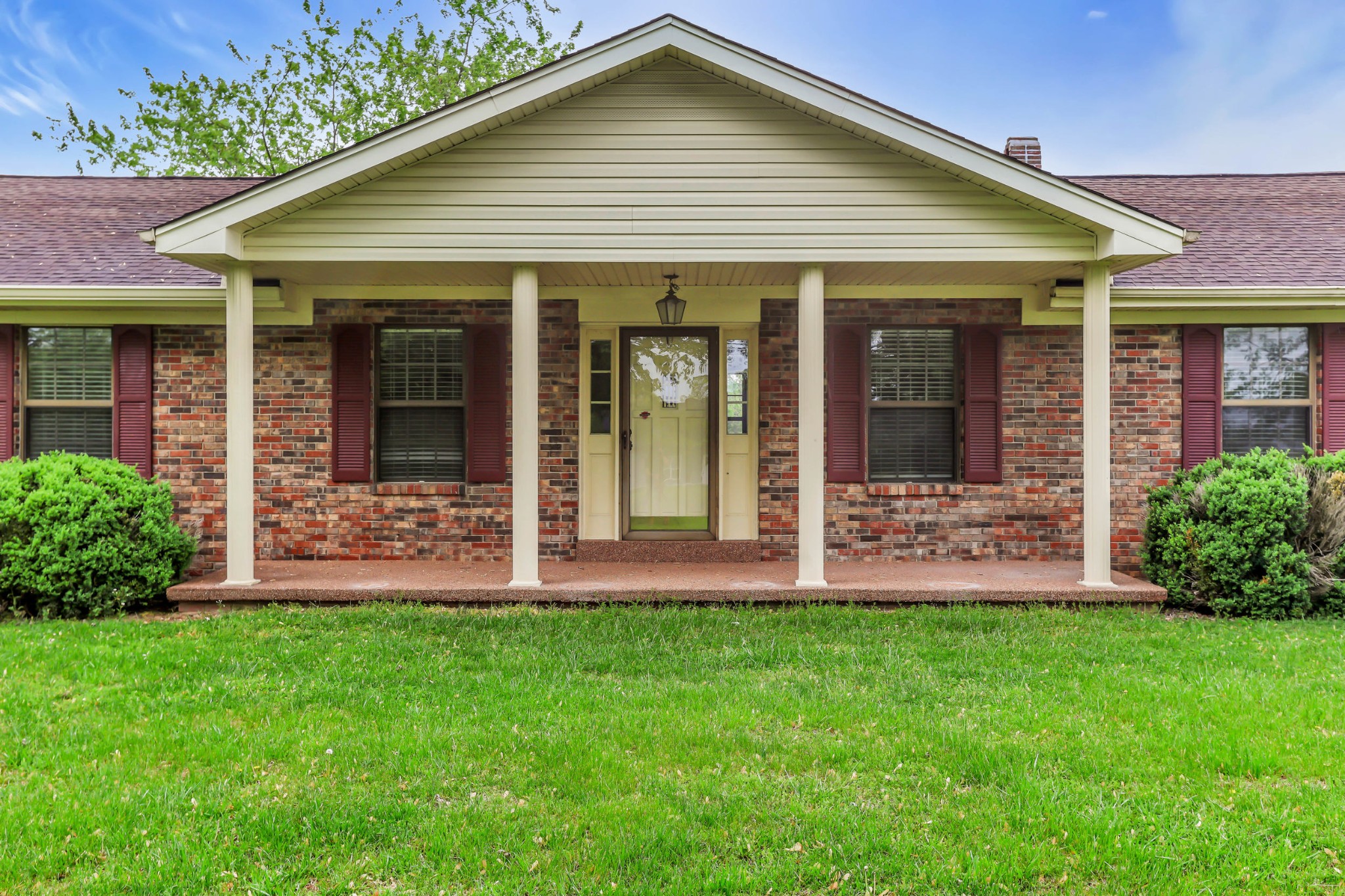 5245 Galen Road Lafayette, TN 37083 - Photo 2 of 79