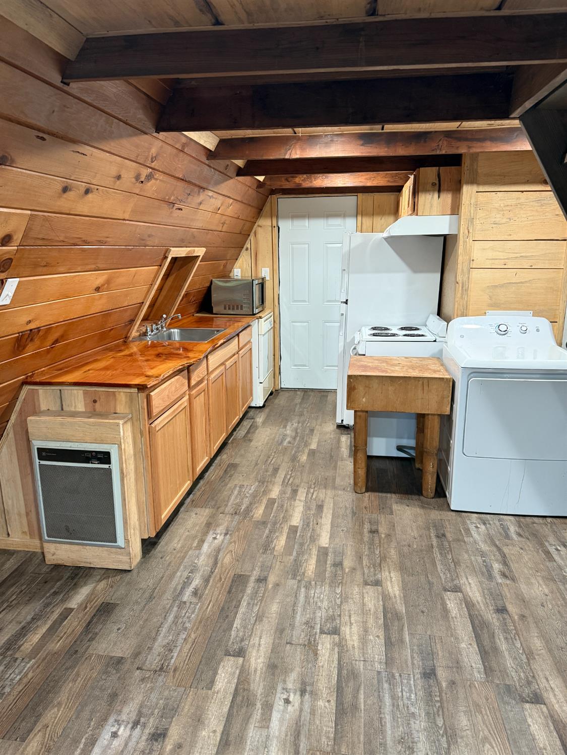 392 Boards Crossing Road Arnold, CA 95223 - Photo 13 of 31 a view of utility room