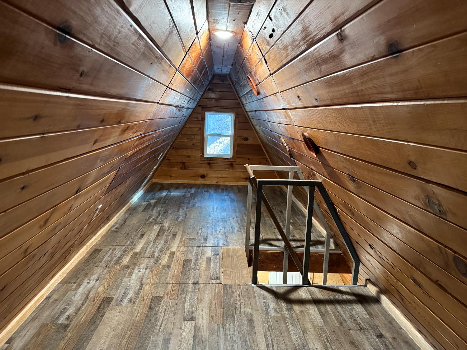 392 Boards Crossing Road Arnold, CA 95223 - Photo 29 of 31 a view of entryway with wooden floor