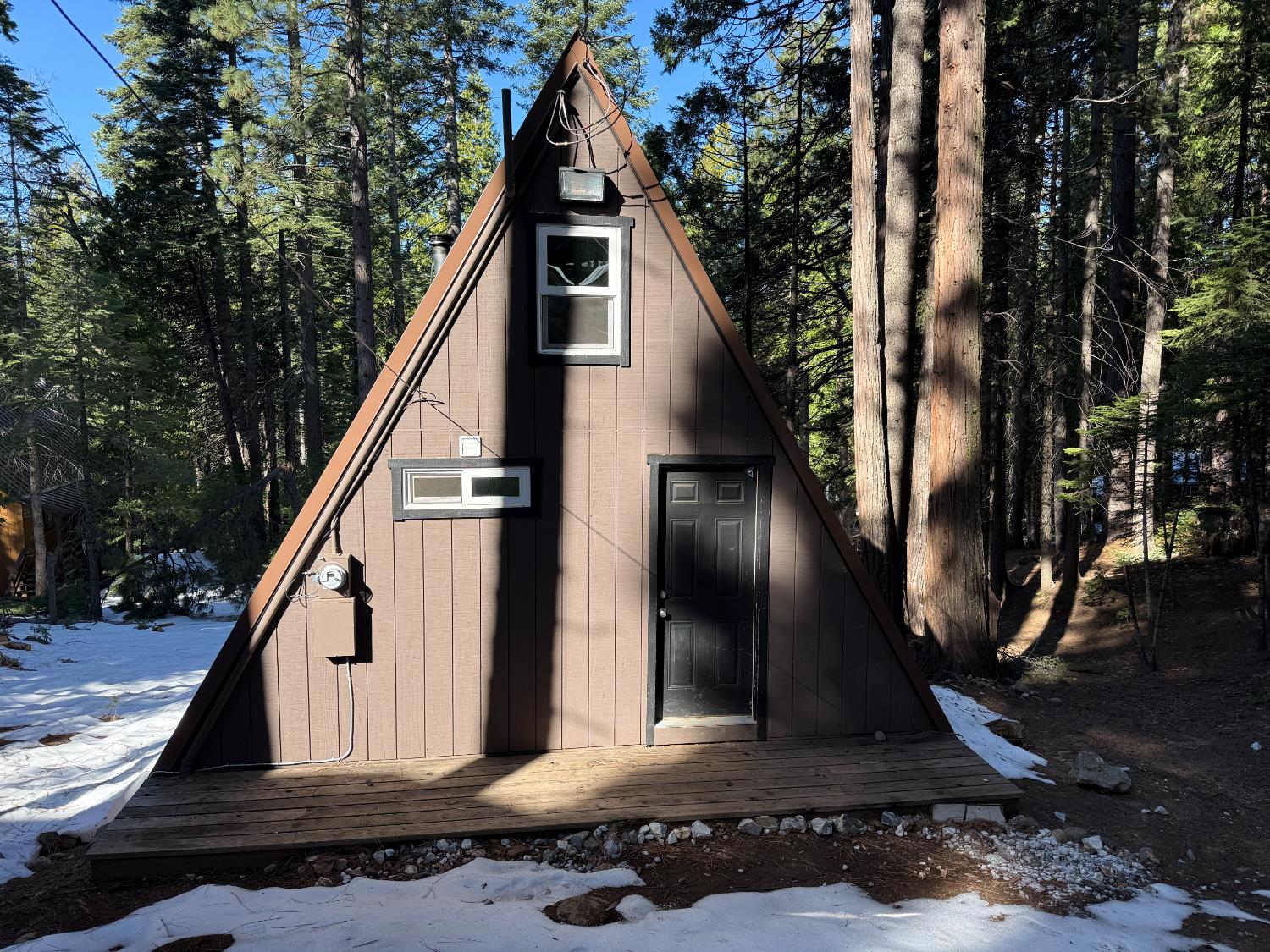 392 Boards Crossing Road Arnold, CA 95223 - Photo 7 of 31 a view of entryway
