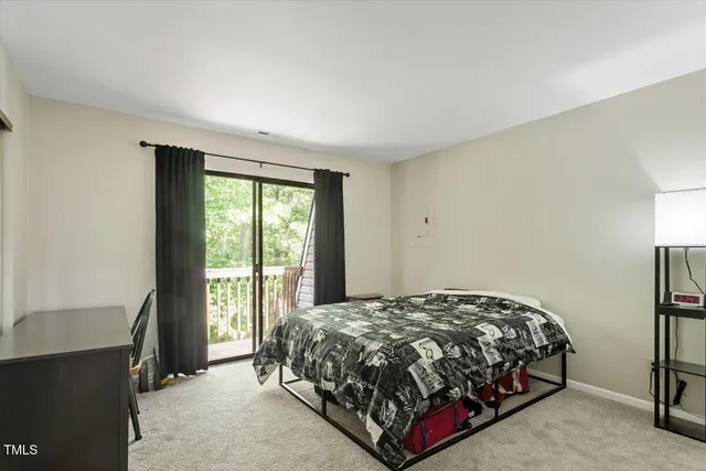 $270,000 | 294 Summerwalk Circle, Chapel Hill, NC 27517