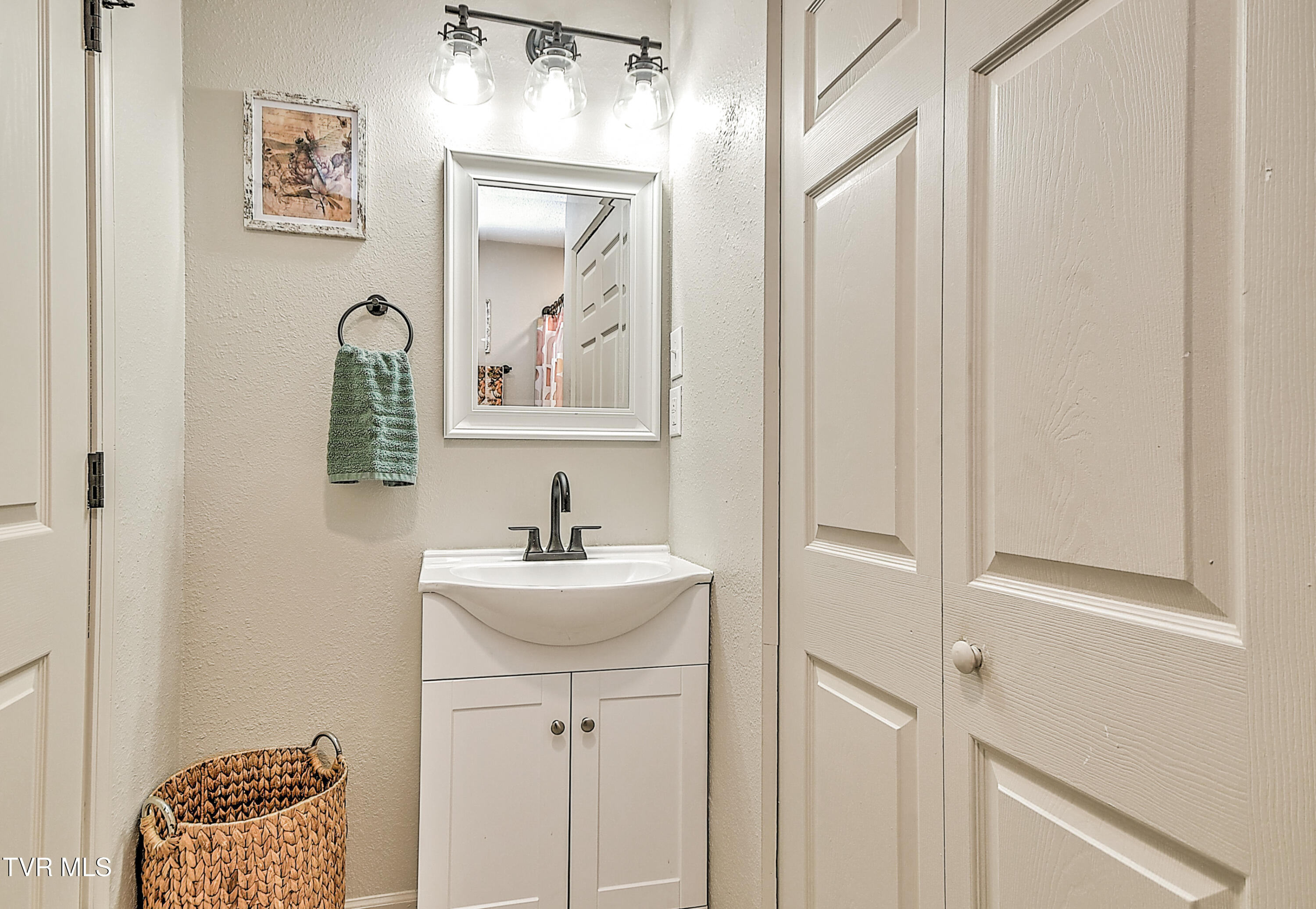 100 Grubb Lane Bristol, TN 37620 - Photo 21 of 63 100 Grubbs MW-22