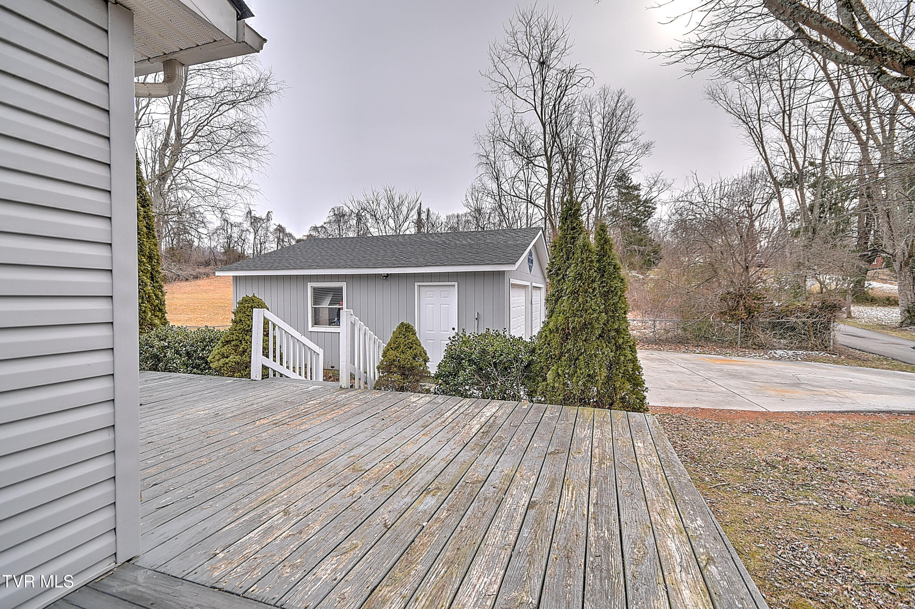 100 Grubb Lane Bristol, TN 37620 - Photo 35 of 63 100 Grubbs MW-35