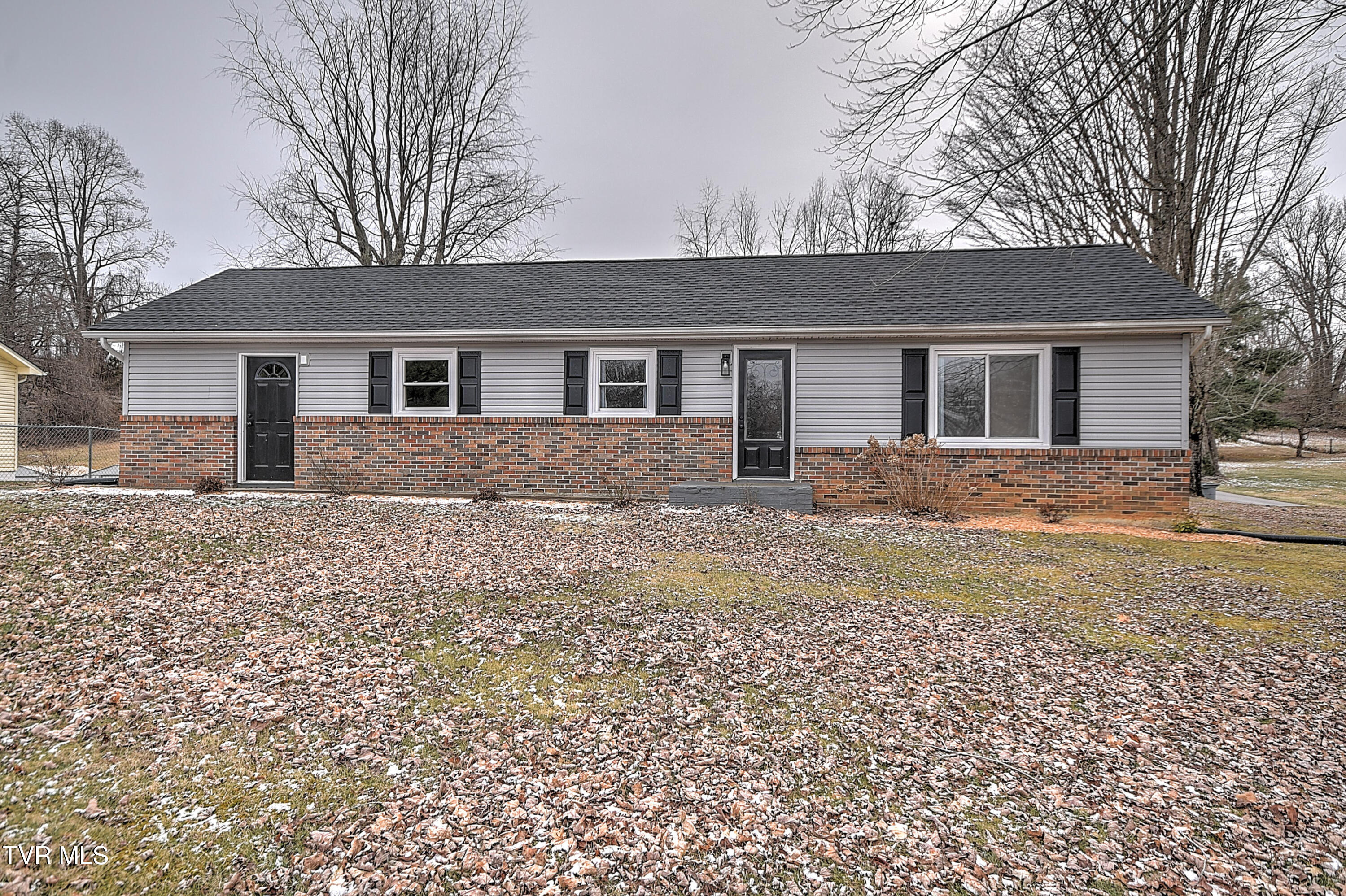 100 Grubb Lane Bristol, TN 37620 - Photo 44 of 63 100 Grubbs MW