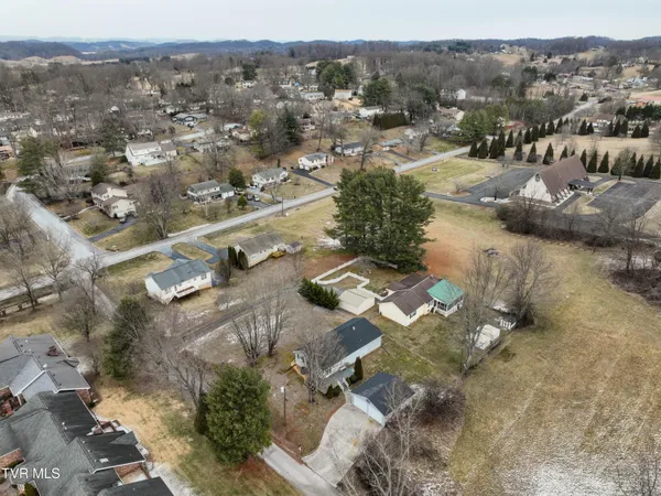 $287,500 | 100 Grubb Lane, Bristol, TN 37620