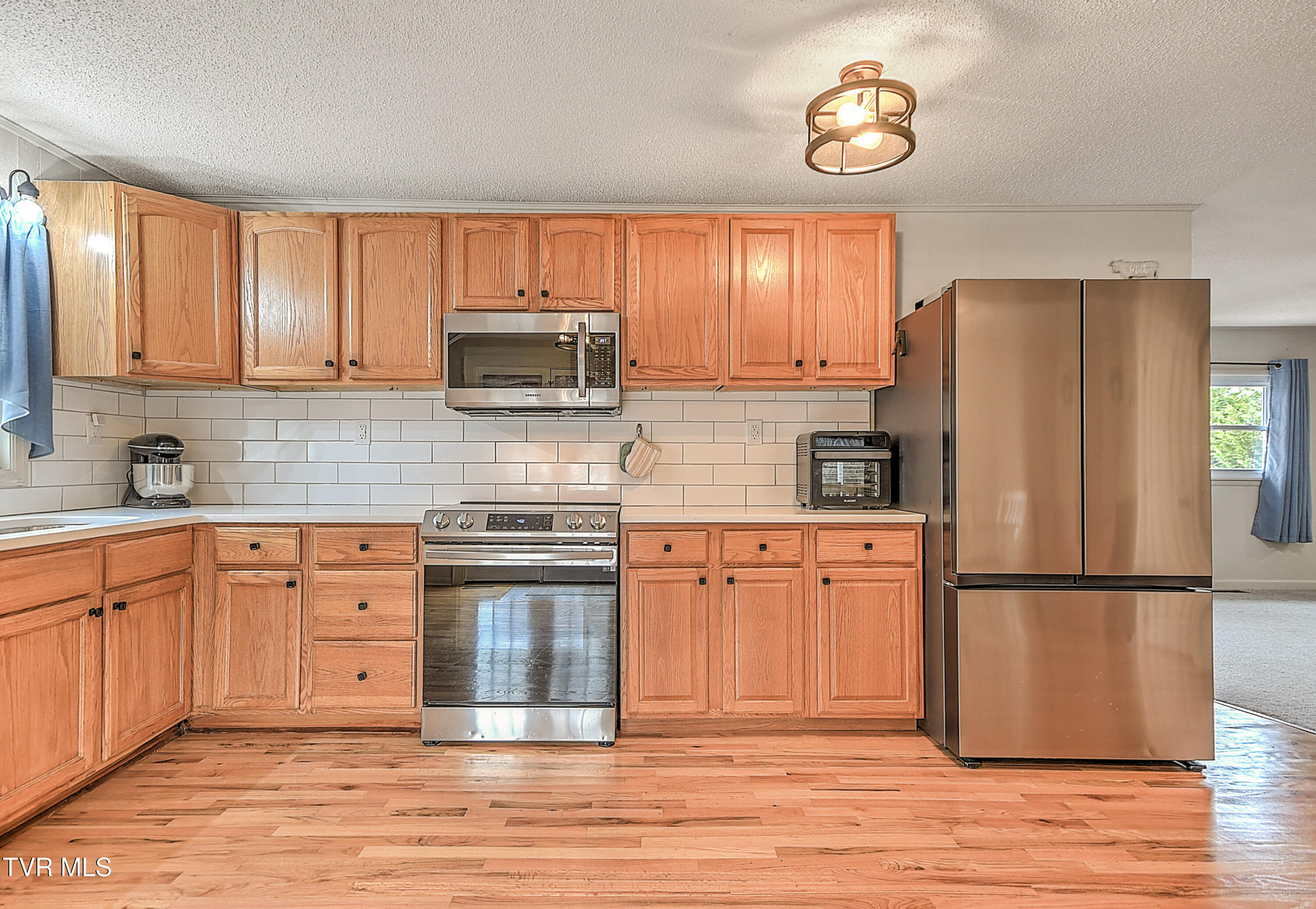 100 Grubb Lane Bristol, TN 37620 - Photo 6 of 63 100 Grubbs MW-11