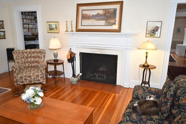14 Riverina Road Andover, MA 01810 - Photo 3 of 28 Gallery Image 3