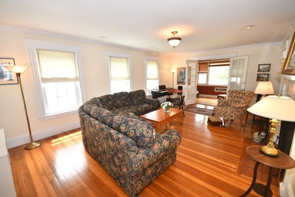 14 Riverina Road Andover, MA 01810 - Photo 4 of 28 Gallery Image 4