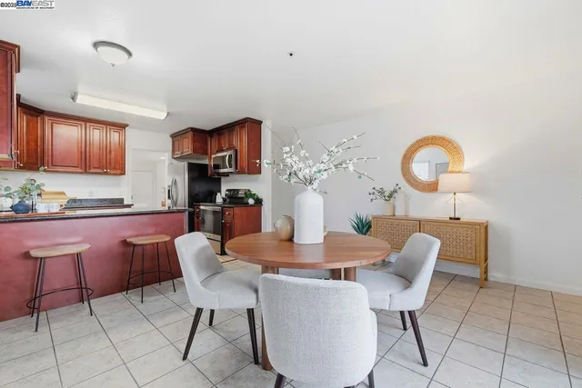 $920,000 | 33601 11th Street, Union City, CA 94587