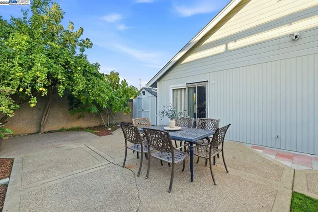 $920,000 | 33601 11th Street, Union City, CA 94587