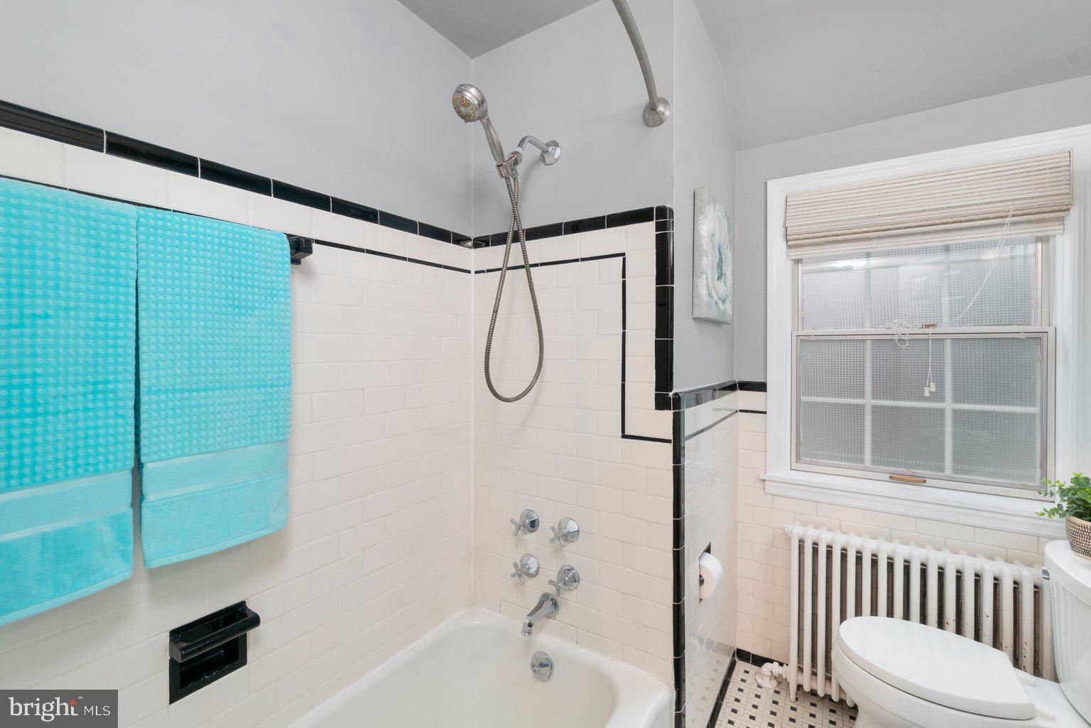 729 Manchester Road Baltimore, MD 21229 - Photo 22 of 41