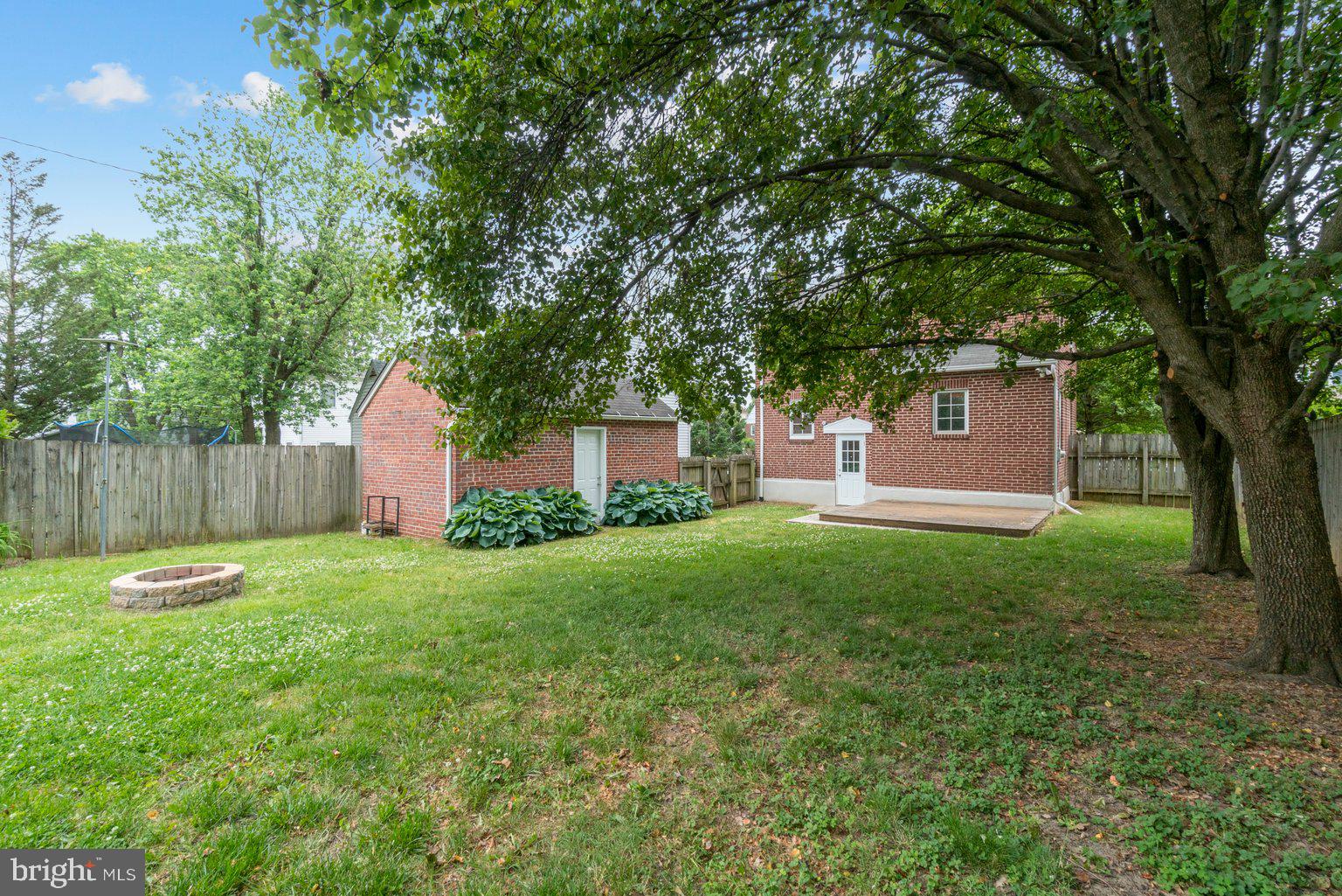 729 Manchester Road Baltimore, MD 21229 - Photo 33 of 41