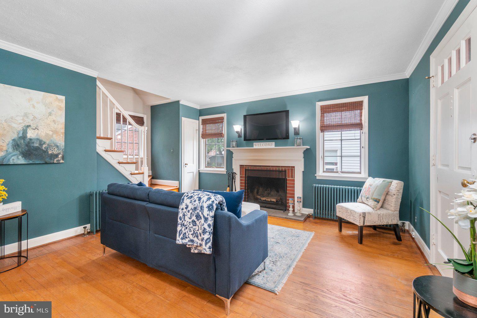 729 Manchester Road Baltimore, MD 21229 - Photo 6 of 41