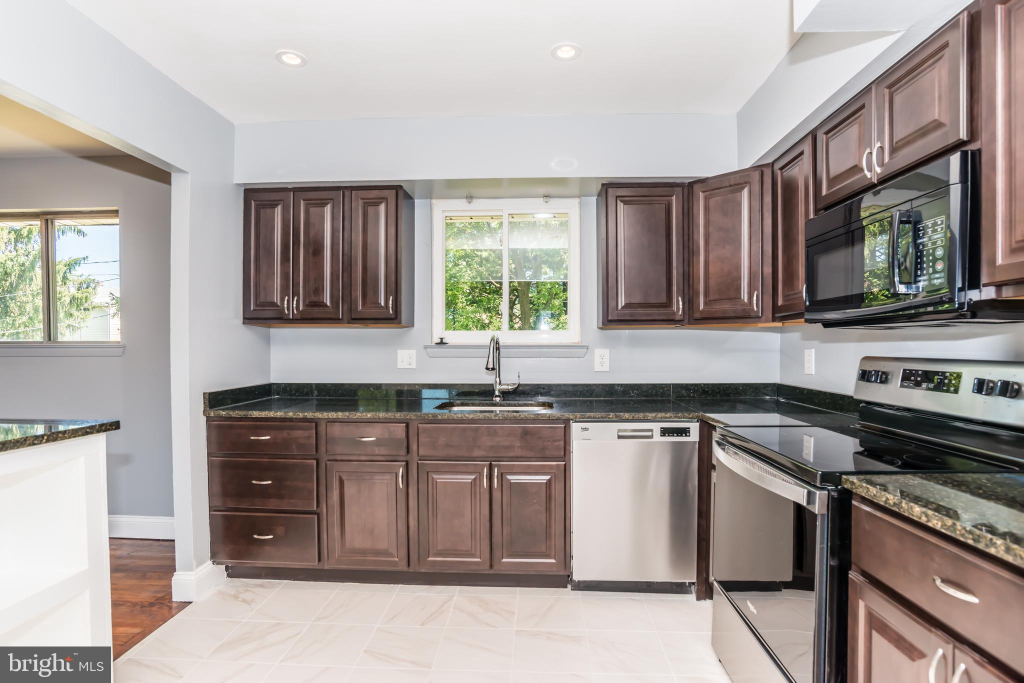3917 Sadie Road Randallstown, MD 21133 - Photo 18 of 39 Kitchen