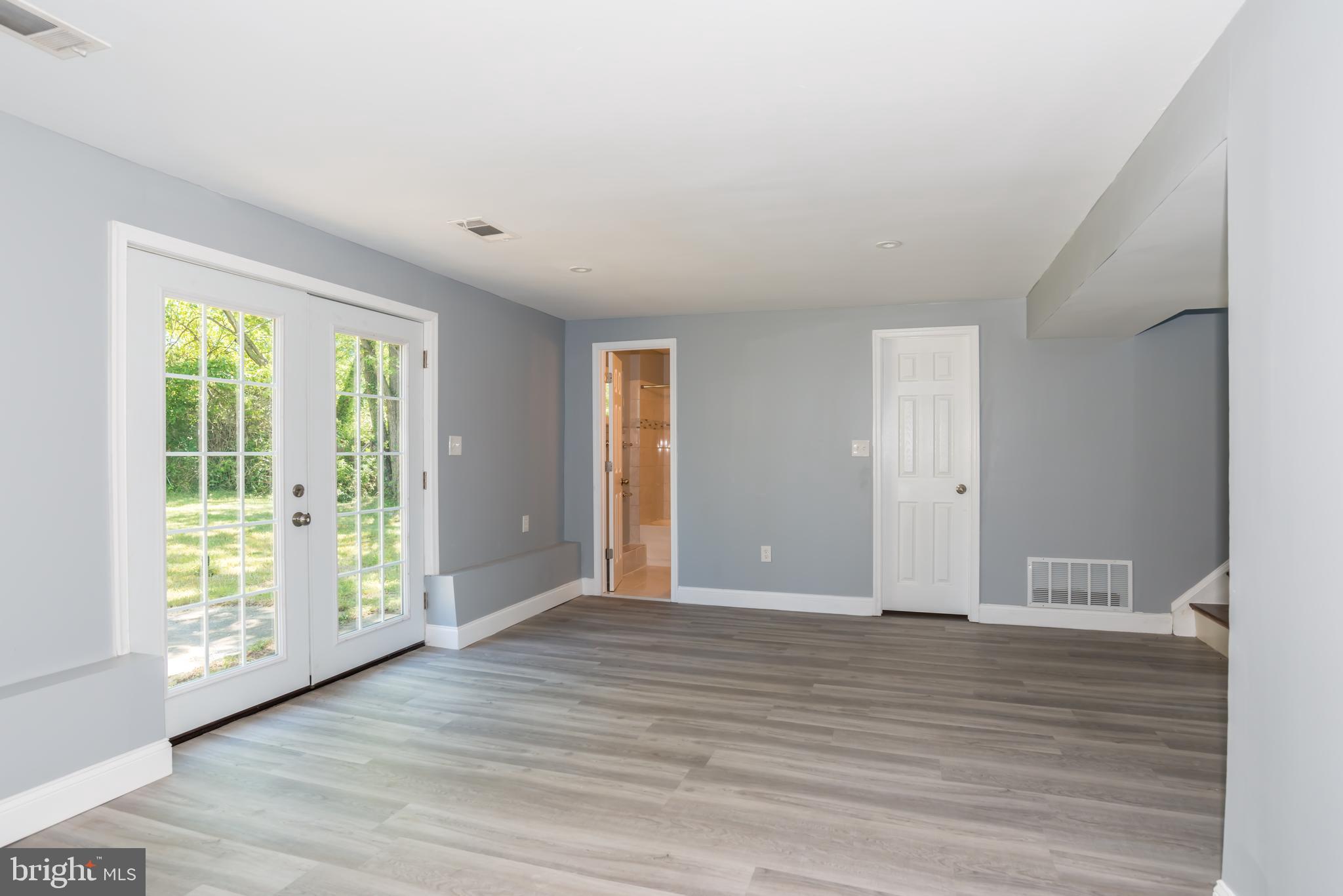 3917 Sadie Road Randallstown, MD 21133 - Photo 29 of 39 Family Room