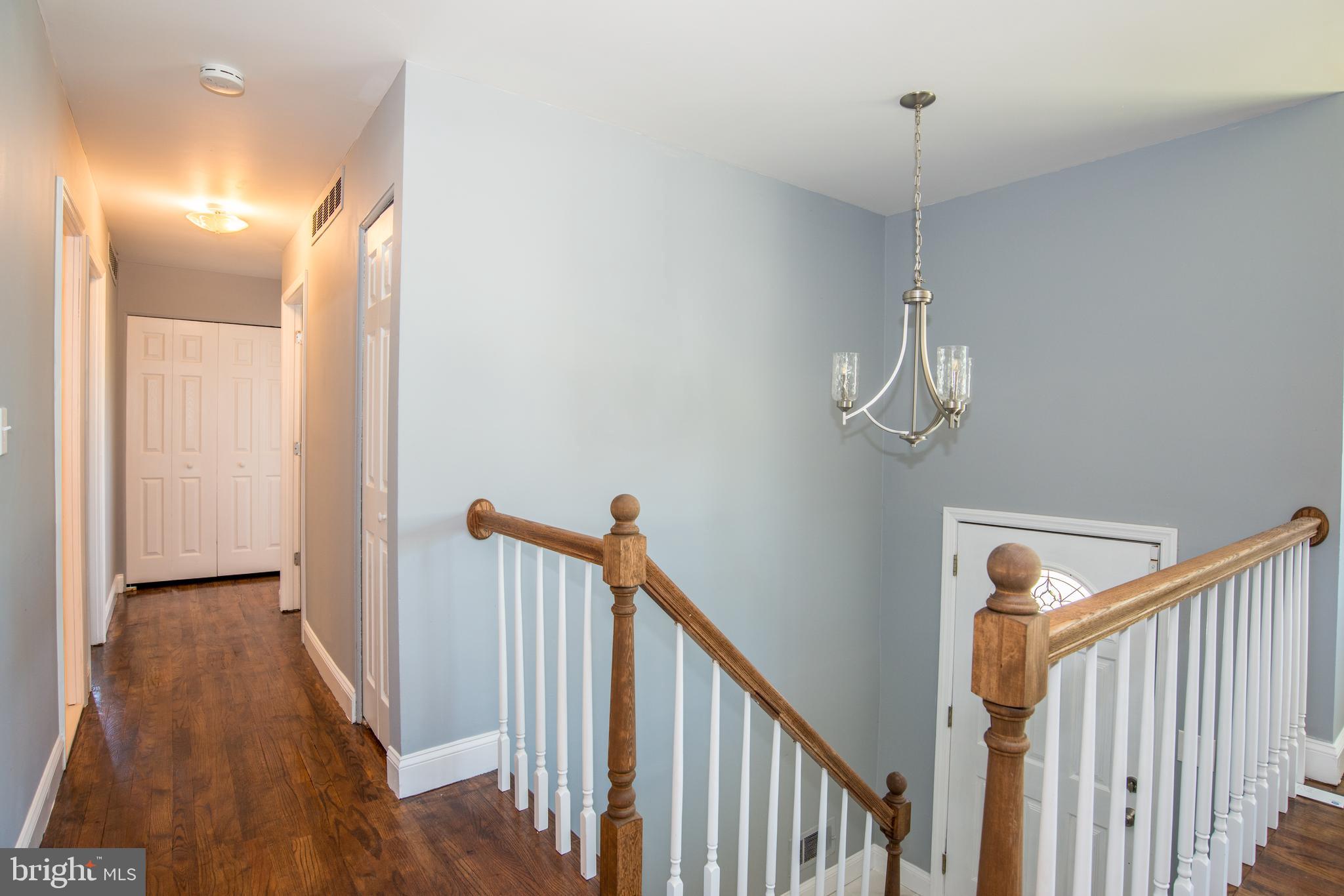 3917 Sadie Road Randallstown, MD 21133 - Photo 5 of 39 Foyer/Hall
