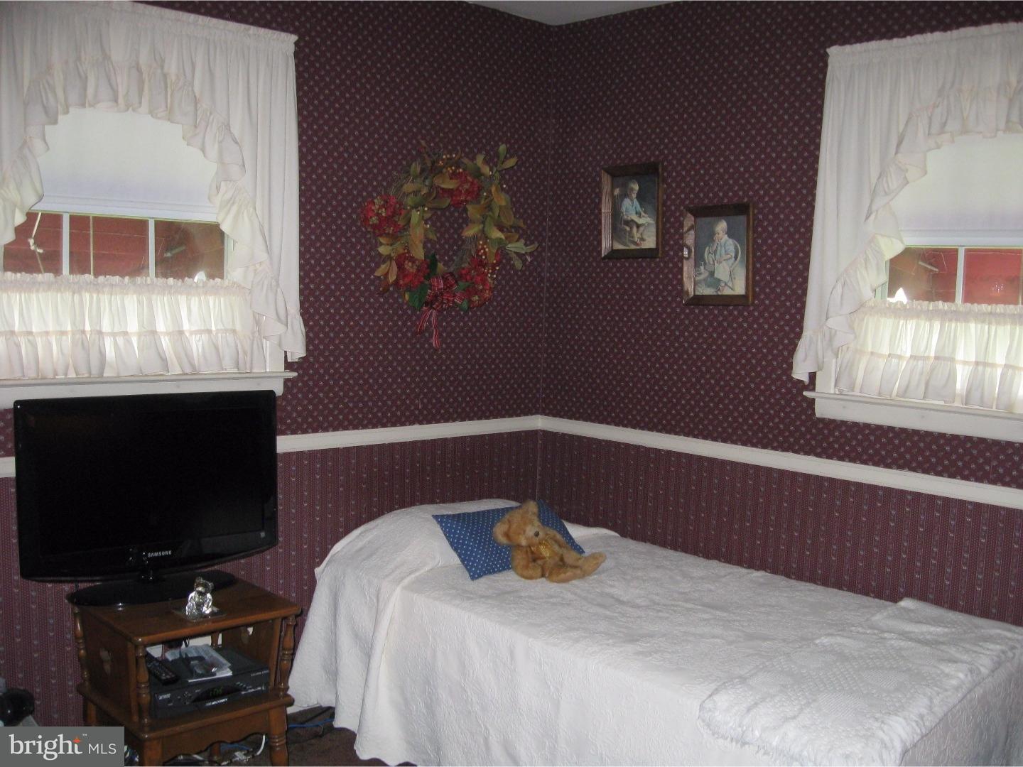 8 Bolton Road Trenton, NJ 08610 - Photo 12 of 25 Gallery Image 12