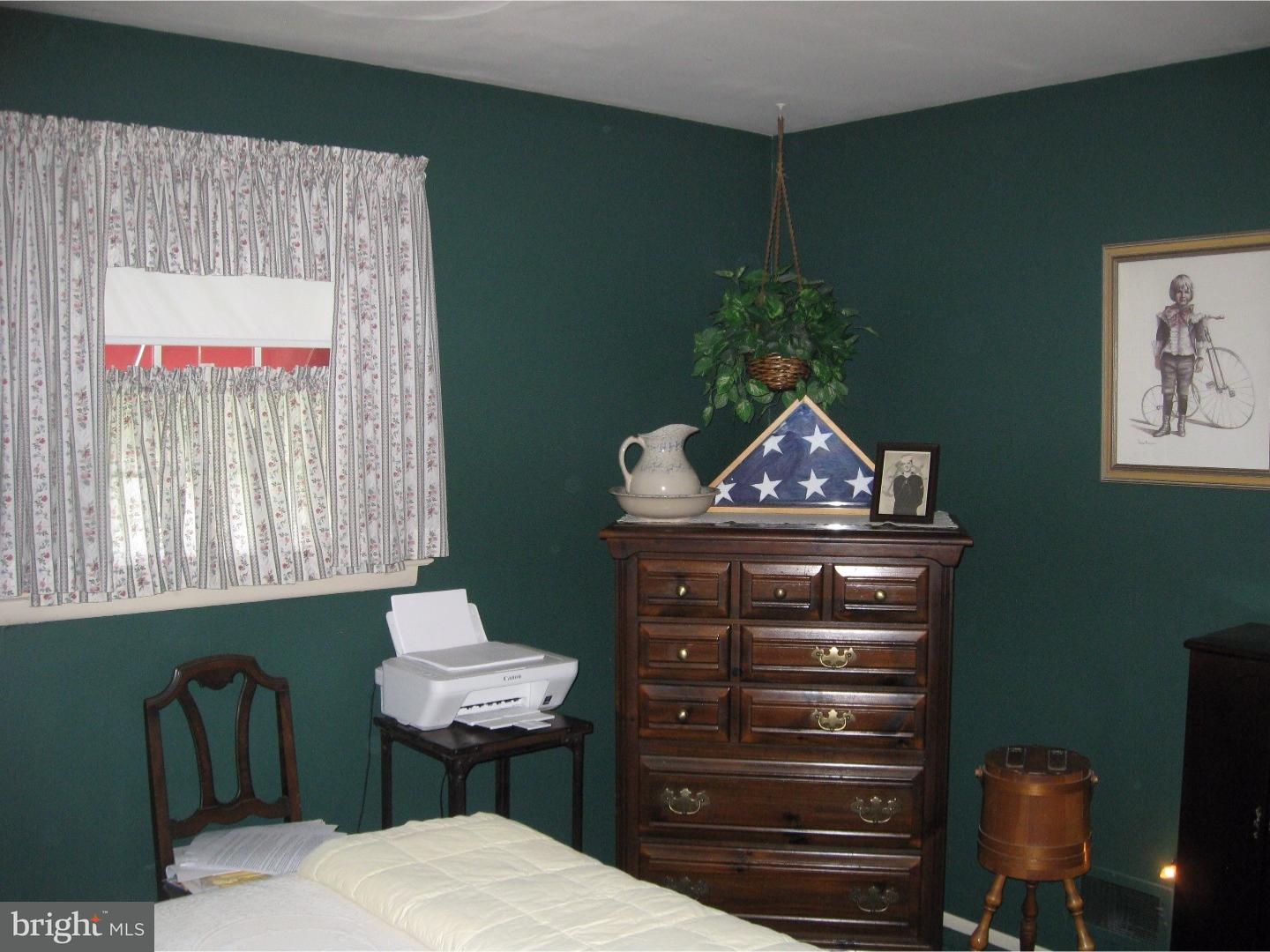 8 Bolton Road Trenton, NJ 08610 - Photo 14 of 25 Gallery Image 14