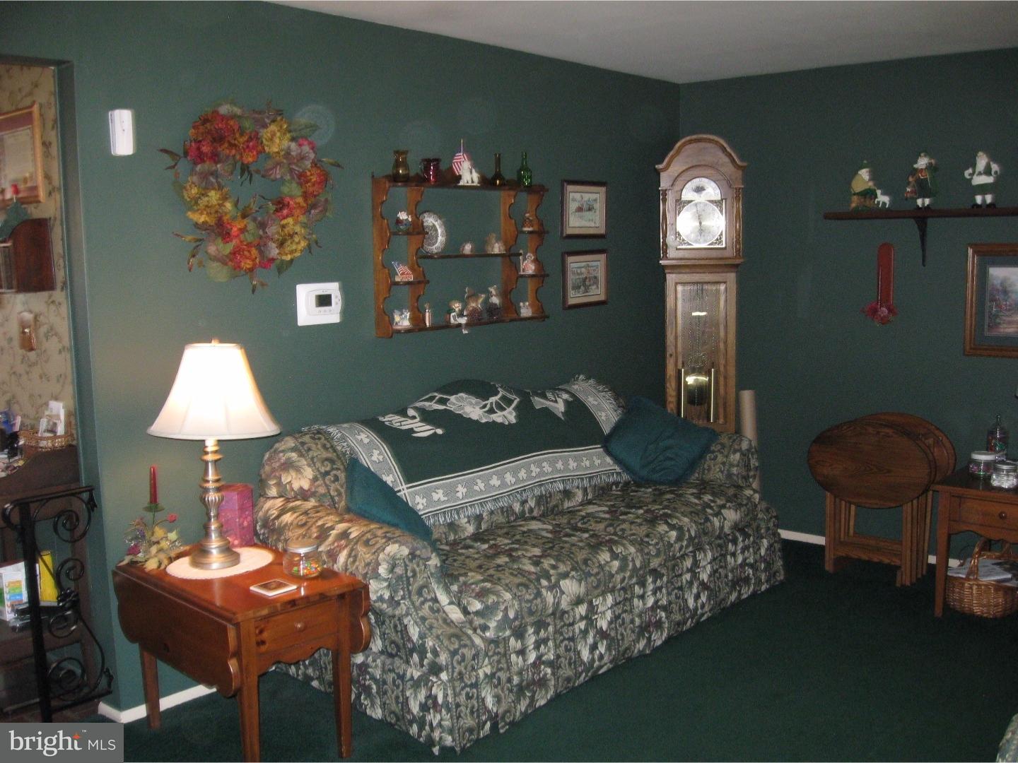 8 Bolton Road Trenton, NJ 08610 - Photo 5 of 25 Gallery Image 5
