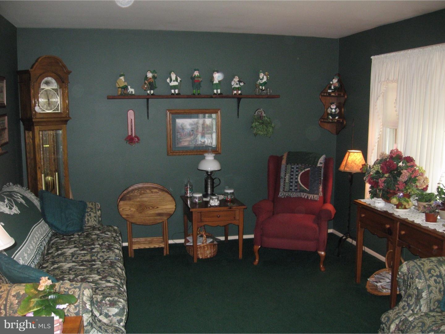 8 Bolton Road Trenton, NJ 08610 - Photo 6 of 25 Gallery Image 6