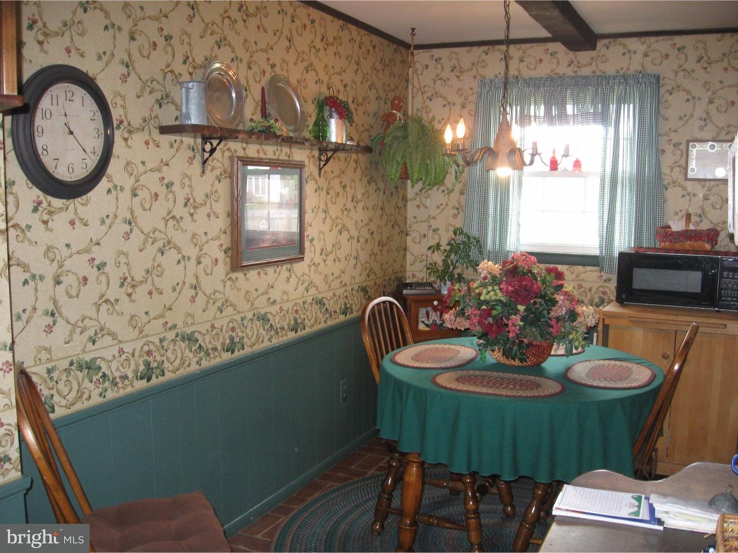 8 Bolton Road Trenton, NJ 08610 - Photo 9 of 25 Gallery Image 9