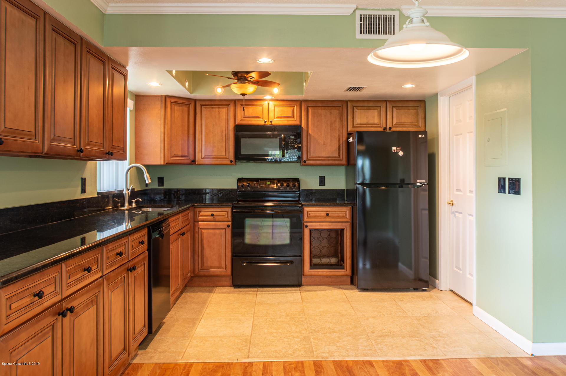 582 North Wickham Road, Unit 96 Melbourne, FL 32935 - Photo 3 of 22 _DSC0362-HDR