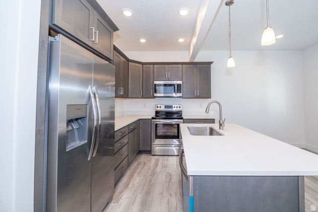 46 West 460 Smithfield, UT 84335 - Photo 9 of 31 Kitchen
