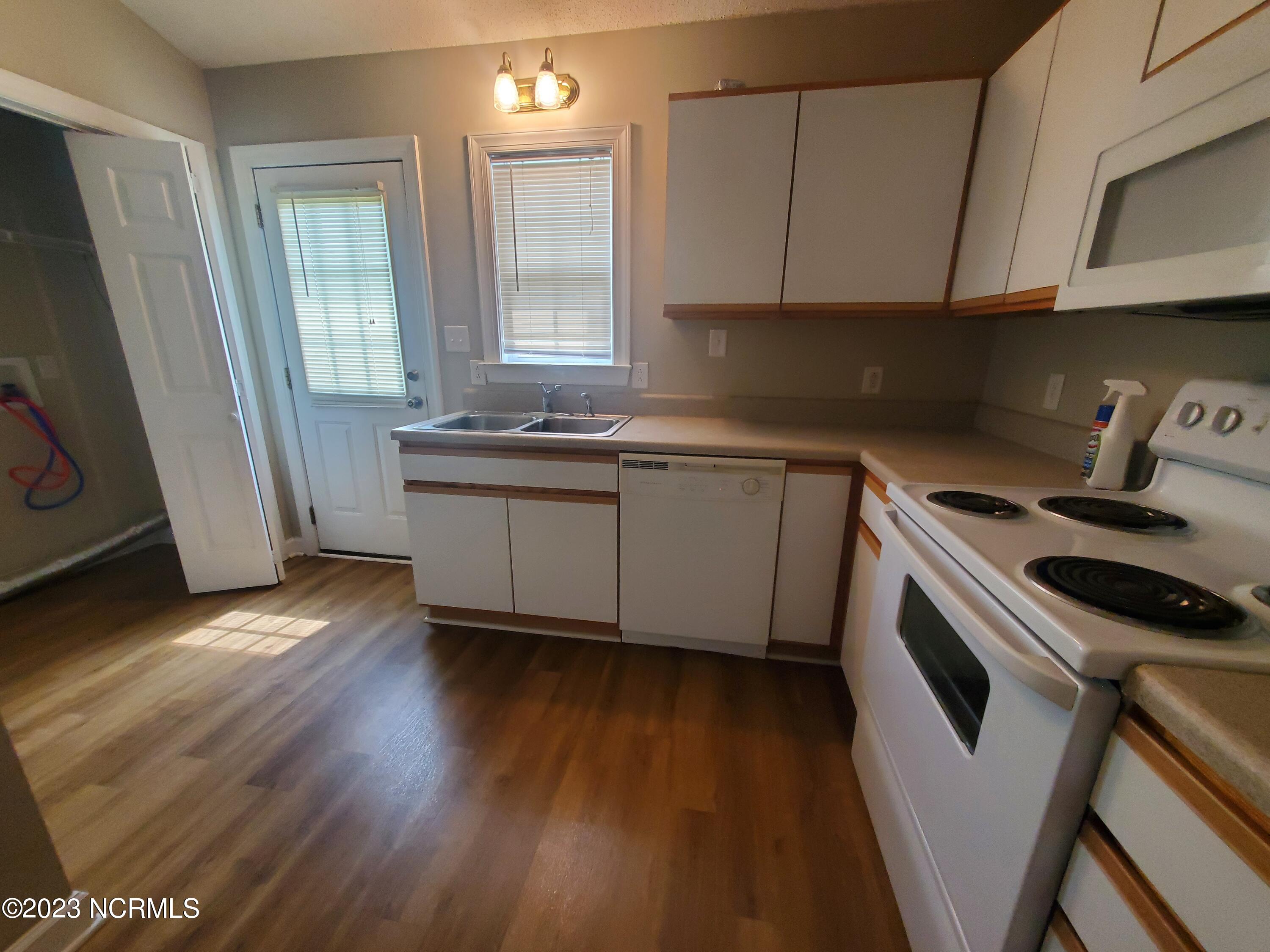 4660 Weyerhaeuser Road, Unit A Ayden, NC 28513 - Photo 5 of 16 20230726_152115