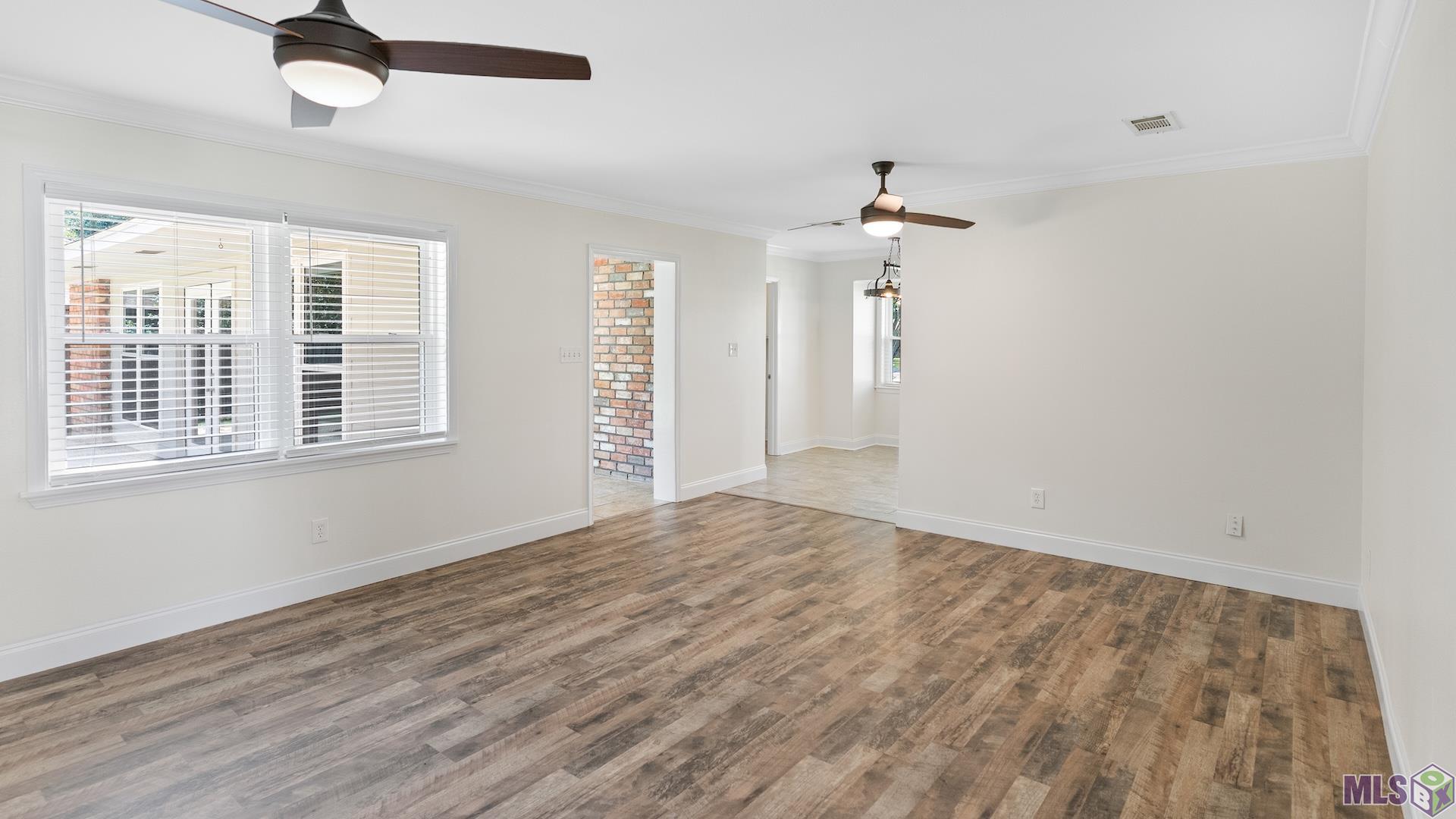 14430 Roddy Road Gonzales, LA 70737 - Photo 12 of 30 living room